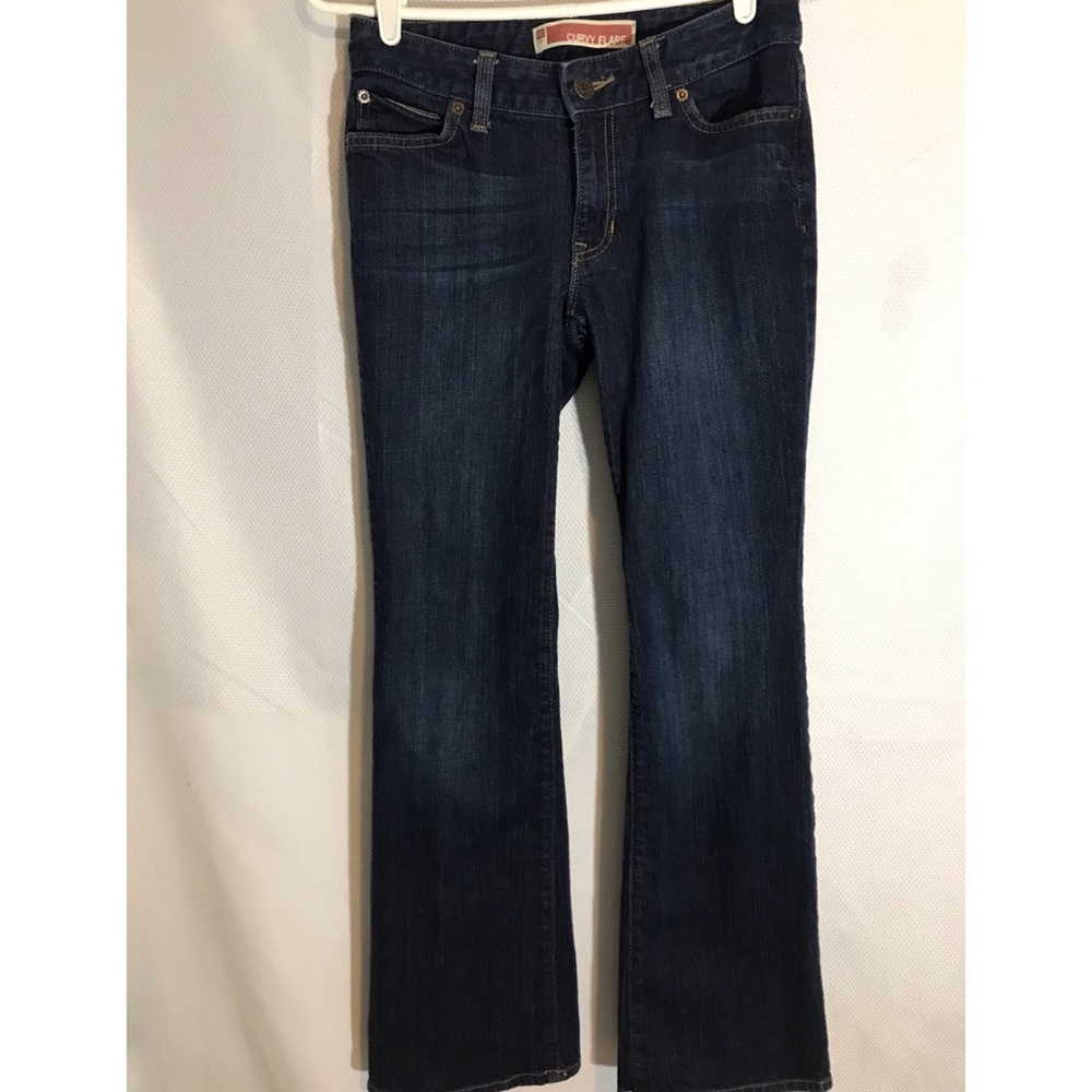 GAP Curvy Flare Jeans in blue medium wash, size 2